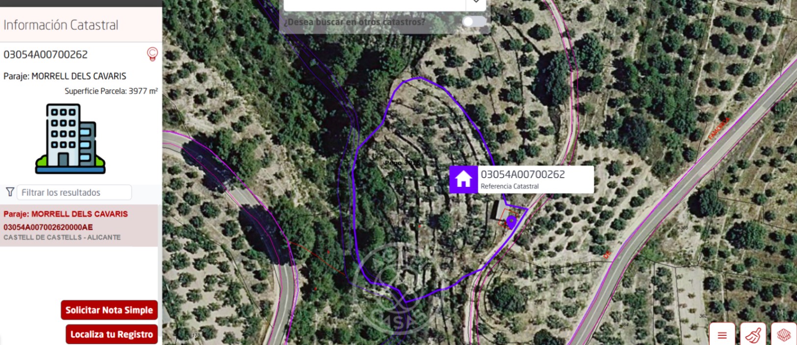 Encantadora Parcela con Casita en Castell de Castells Rodeada de Naturaleza