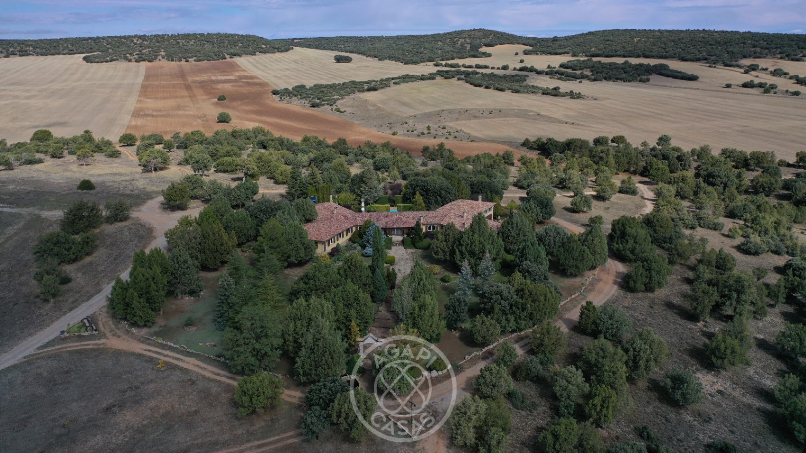 Exclusiva Finca de Lujo con Producción de Trufa en Aragón
