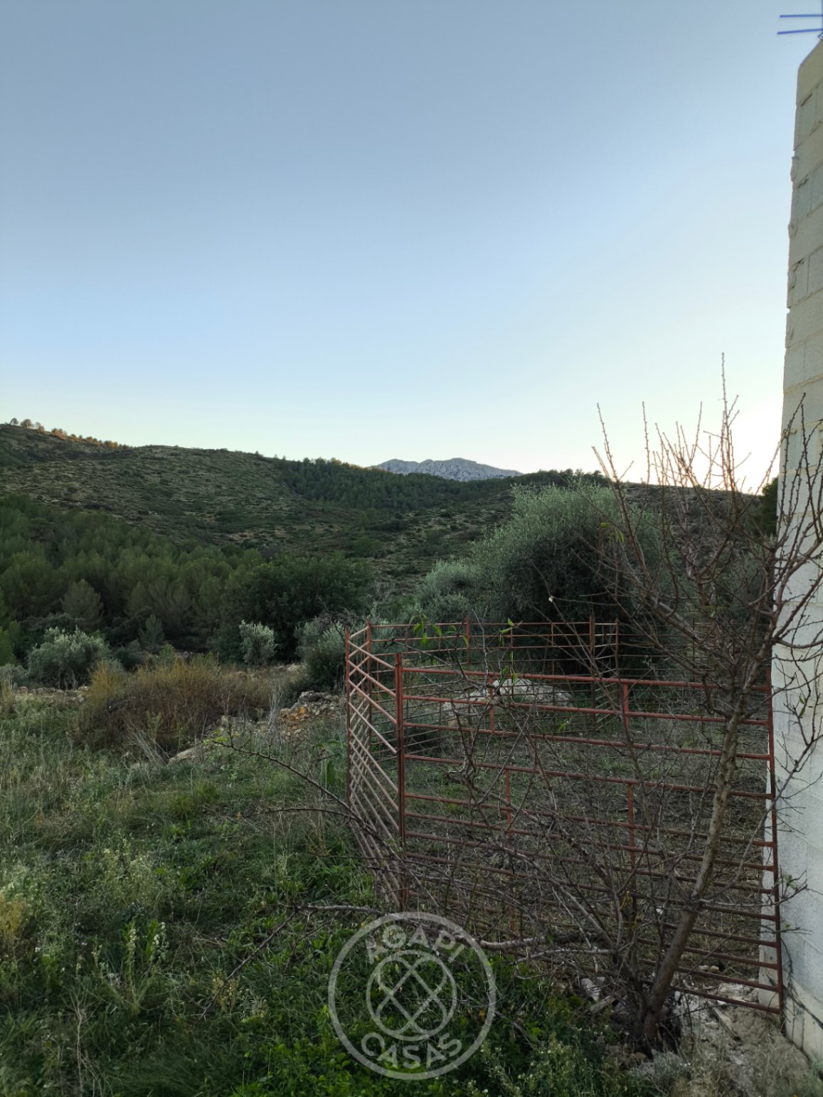 Finca en construcción con encanto tradicional en el valle de Jalón