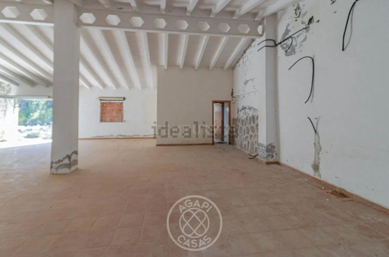 Country house to renovate with spectacular views of Les Arcs in Castell de Castells.