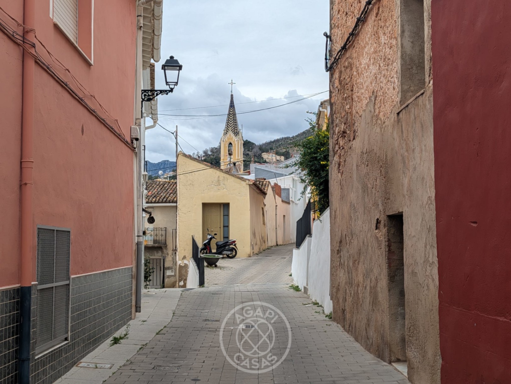 Proyecto de renovación con carácter en Palma de Gandía