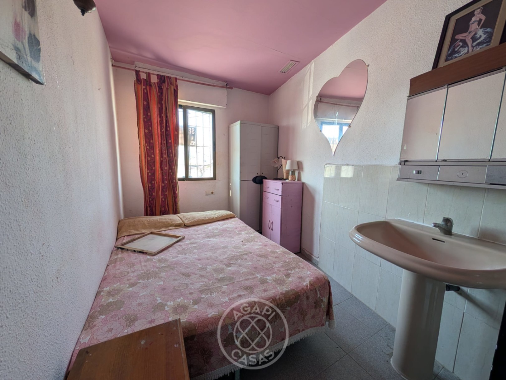 Prime investment property with nightlife license in strategic Pedreguer location