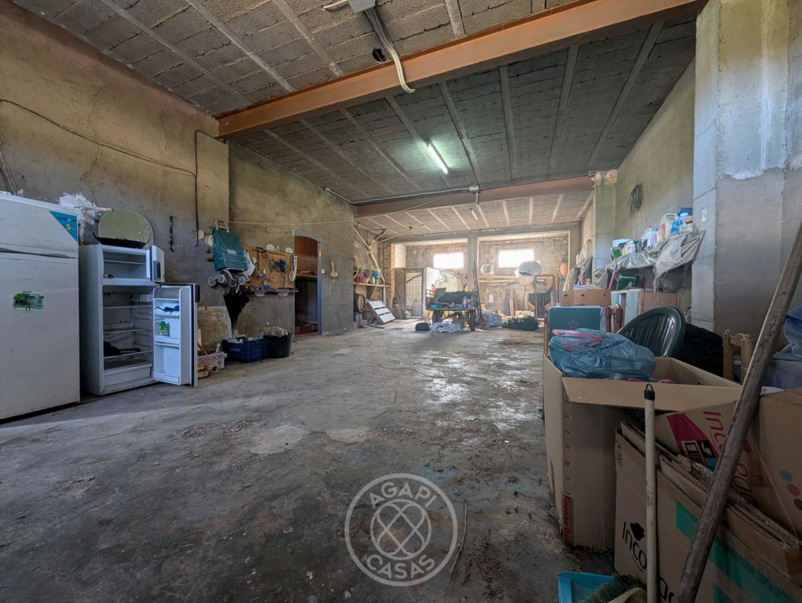 Huis met grote garage te koop in Castell de Castells