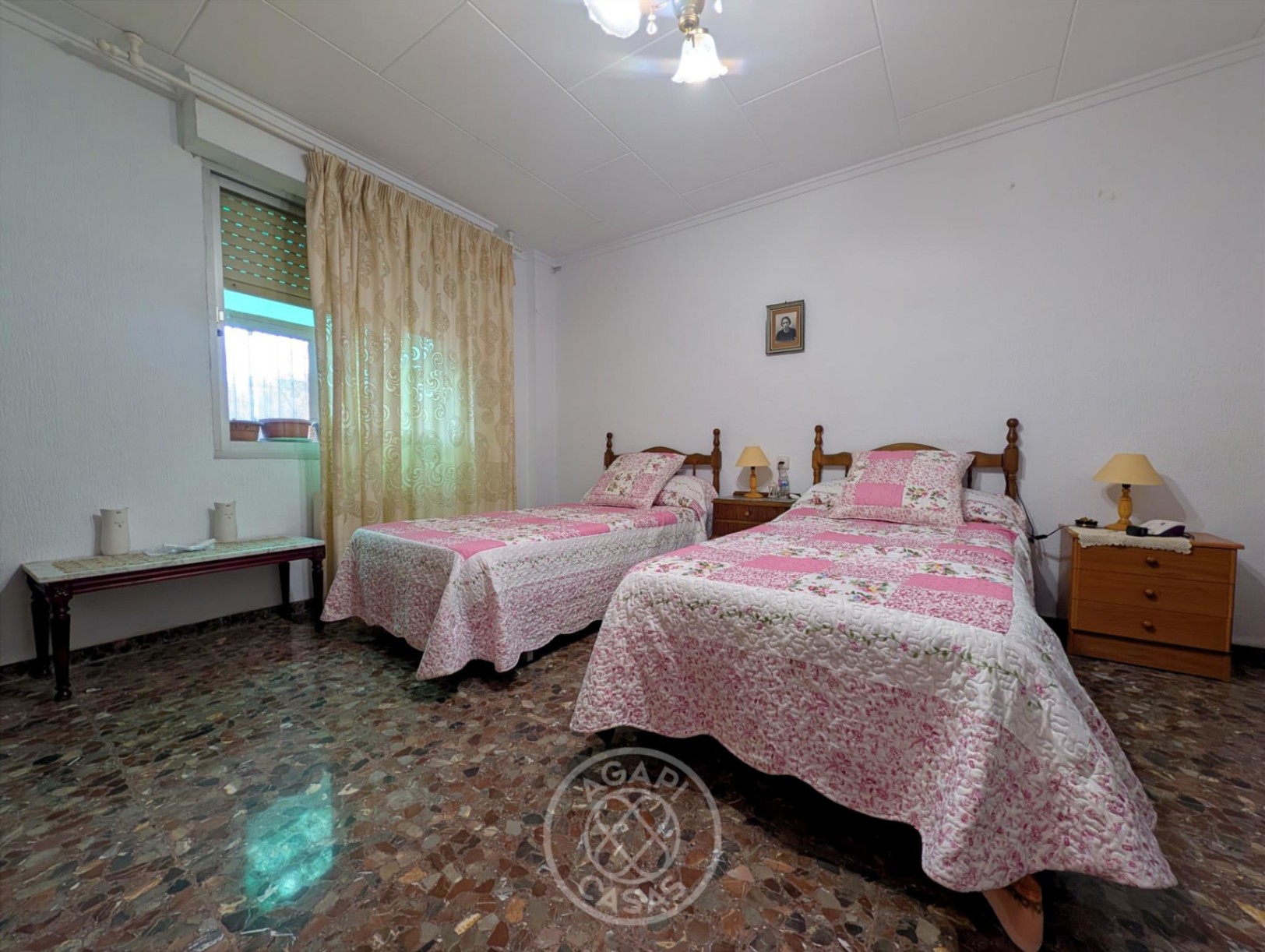 Huis met grote garage te koop in Castell de Castells