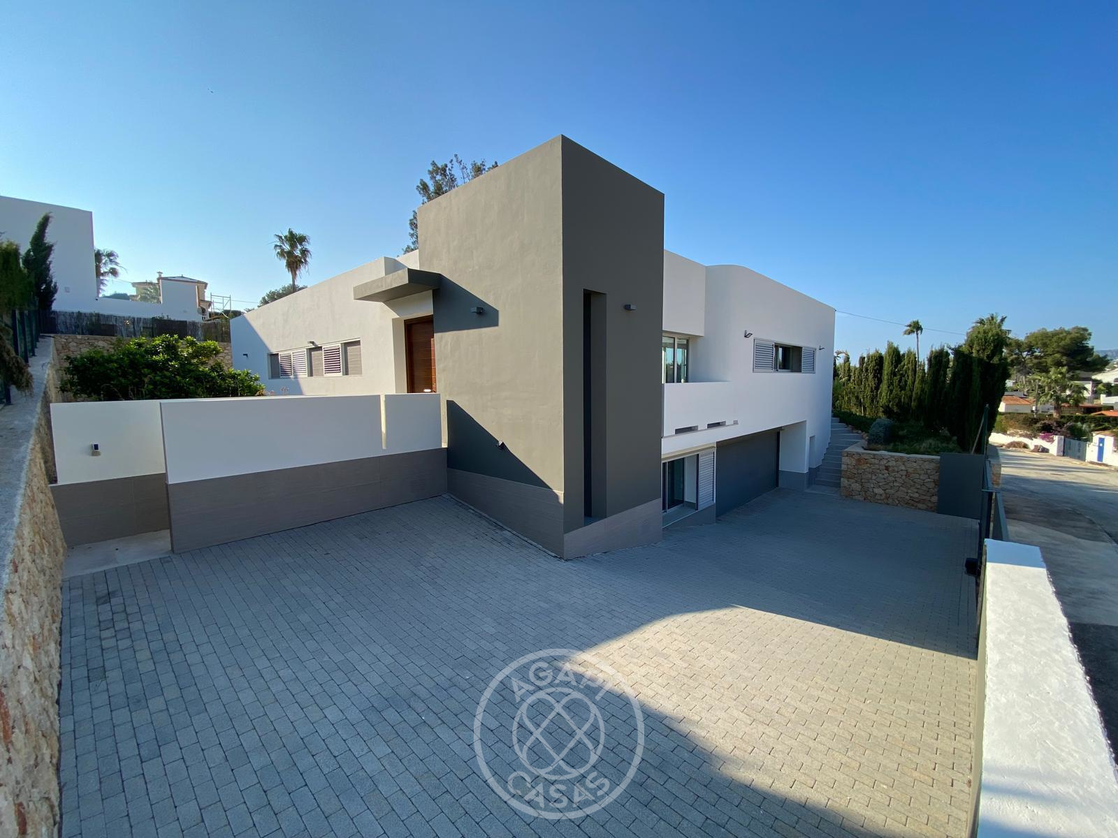 Villa de lujo en venta en Benissa Costa cerca de la playa de La Fustera