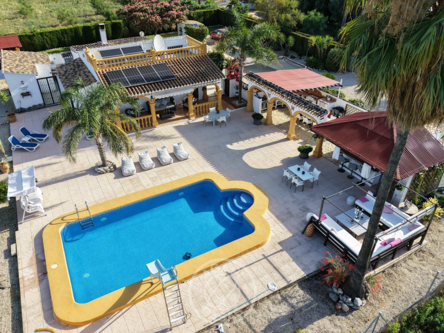 Finca mediterránea en Benimeli