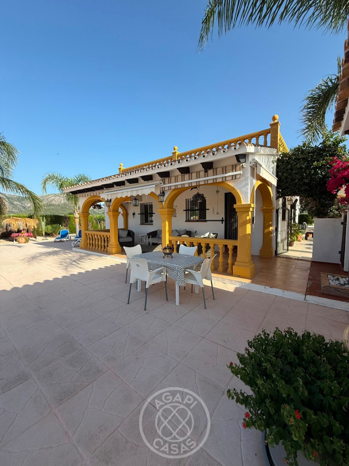 Finca mediterránea en Benimeli