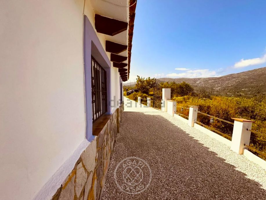 Casa de campo en venta en Tárbena