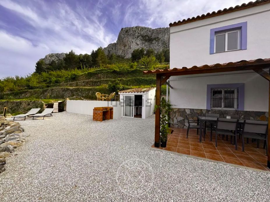 Casa de campo en venta en Tárbena