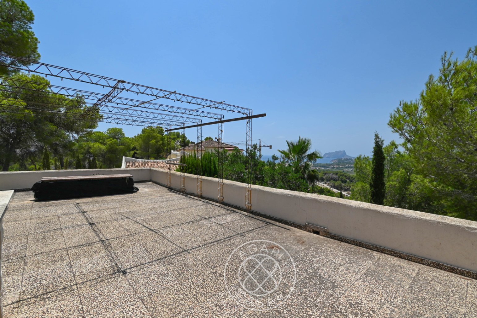 House with sea view for sale in Moraira